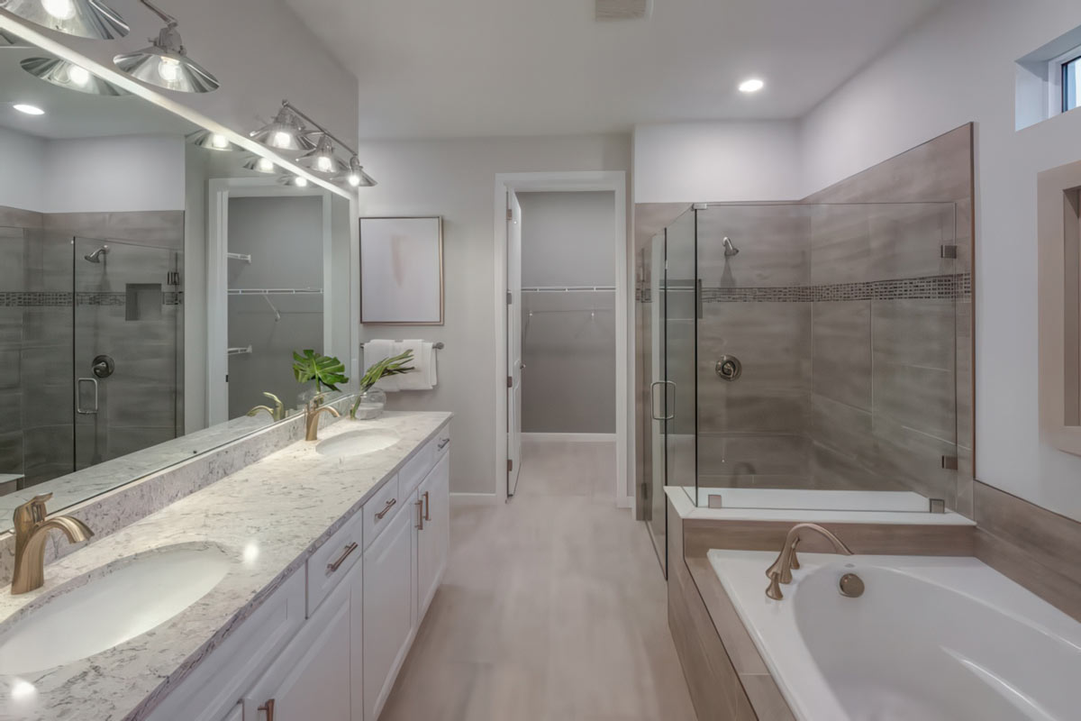 Pulte Prosperity Bath